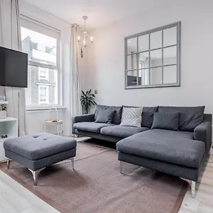 Bright 2-bedroom Flat In Chelsea * London