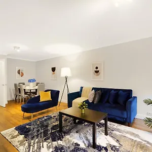Apartment Luxury 3-bed With Private Garden En-suites & Underground Parking Prime Nw6 Location *