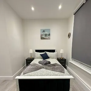 Ealing Guest House Ealing