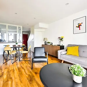 Apartment Spacious 2 Bed Duplex - Zone 1 - Workspace London