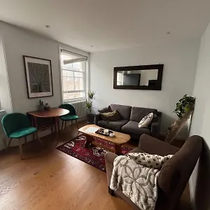 Fitzrovia Flat * London