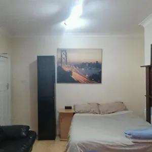 Homestay Pembroke