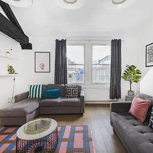 Apartment Great Eastern 3 By Artsy London