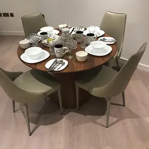 Edgware Road W2 * London
