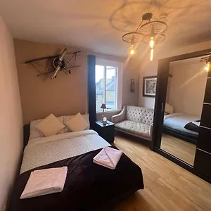 Studio London