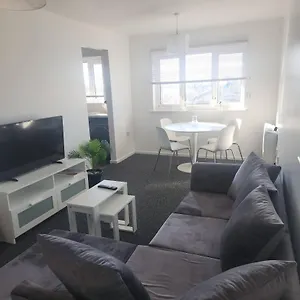 Serene Retreat - 2 Bedroom Flat For Rent Apartment London