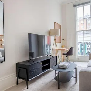 Designed Apartment, Paddington Apartment *