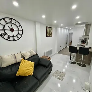 Verb - North London Self Catering - Work * Enfield