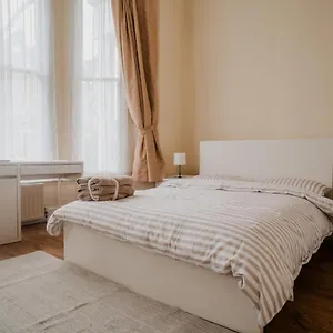 Cosy Maida Vale Flat By Evergreen Apartment *