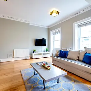 Apartment Hyde Park