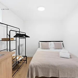 Ttsa - - Sleeps 4 - Junction - A1