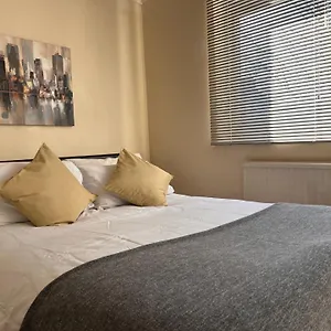 Guest house Newham *