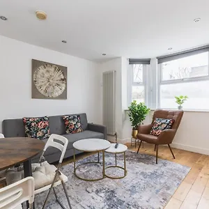Modern1-bed - Croydon
