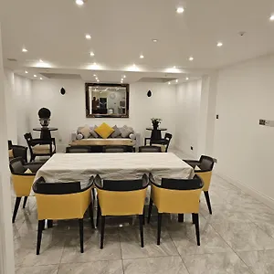 Care London- Elegant & Central, Sloane Avenue, Chelsea London