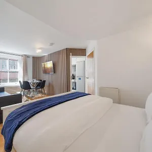 Apartment Stylish & Bright In The Heart Of Soho Unbeatable Location Wd8 London