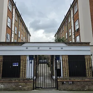 Comfy 1-bed Flat Near Kensington Apartment *