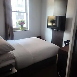 Boutique 101 Apartment *