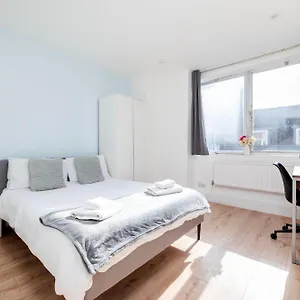 Apartment Berwick Street *