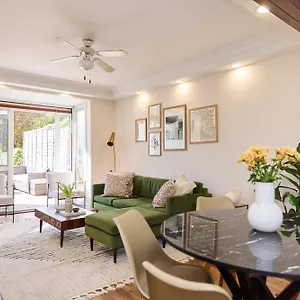 Appartamento The Randall Retreat - Spacious 4bdr With Garden Londra