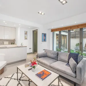 Apartment Casa Italia Near South Kensington, Hyde Park And Gloucester Road Station - Outside Space Private London