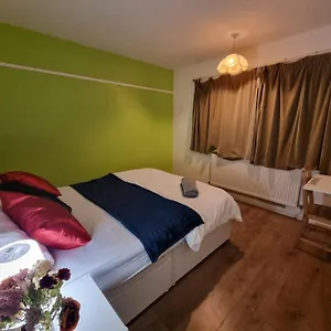 Penzion Double Available Near Brunel University, Hillingdon Hospital, West Drayton, Hayes, Uxbridge, Heathrow, Stockley Park, Prologis Park