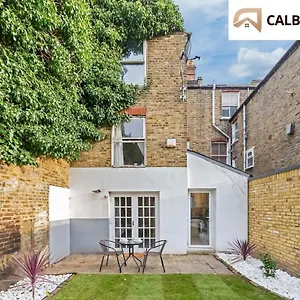 Urban Hideaway, Private Garden, 2 Mins To Station
