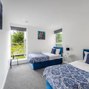 Free Parking, Centre Of Apartament Edgware