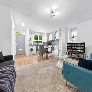 Appartamento *brand New 1 Bedroom Flat In London* *
