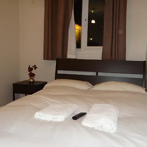 Vallance Road House 런던
