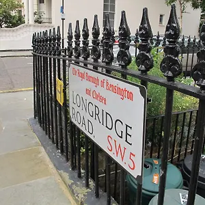 Apartment Access Earls Court London