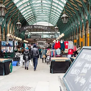 Covent Garden Living 4*