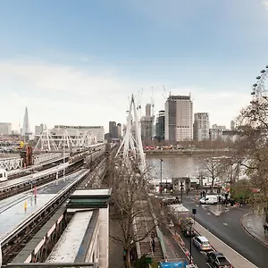 Clhh Trafalgar Riverside Penthouse *