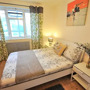 Guest Ellsworth Guest house *