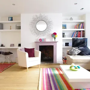 Kensington Queens Club Apartment