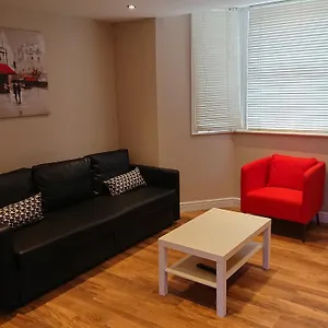 Camden Place Apartment Croydon