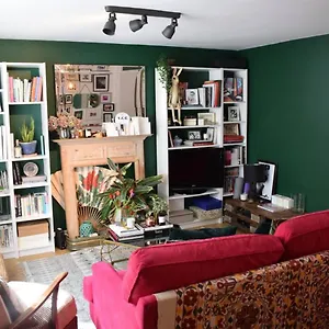 Stylish Cozy Near Trendy Shepherd's Bush Apartment *
