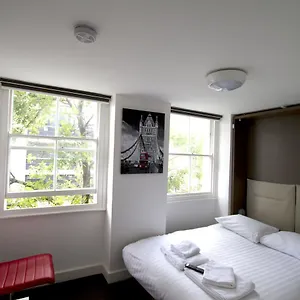 Charlotte Street By Allo Housing 3* London