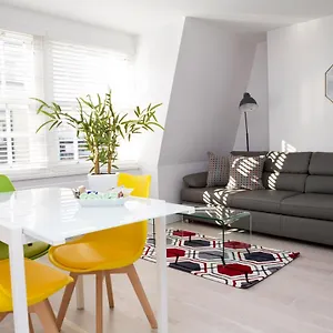 Soho Chambers By Indigo Flats Apartment