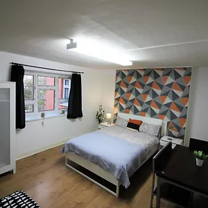 Newton Guest Guest house