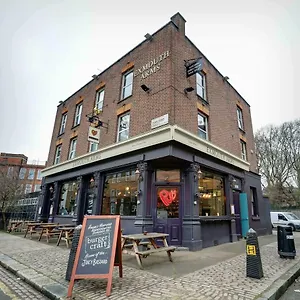 Publove @ The Exmouth Arms, Euston London