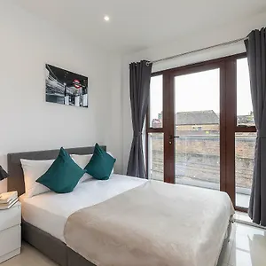 Old Havana Apartment London