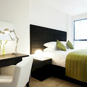 Andora London