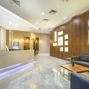 Apartment One Commercial Street