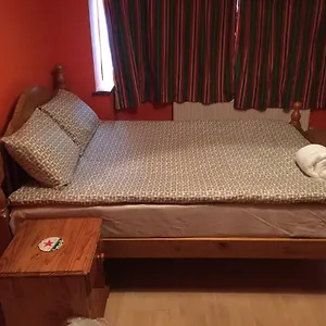 Guest house Wesley Avenue London