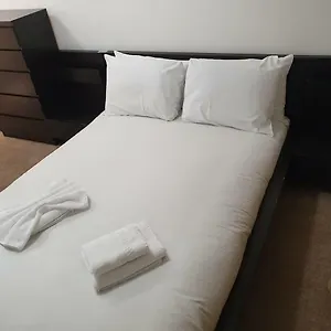 Amazing 2 Beds 2 Baths 10 Minutes To Bridge