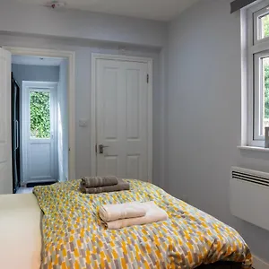 Apartment 247 Eversholt Street *