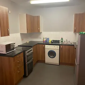 Apartment Spacious Neat Penthouse With Great View In *