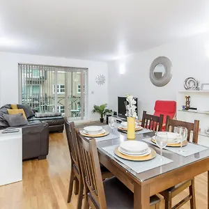 Apartment Larger Groups-london Excel -o2-canarywharf London