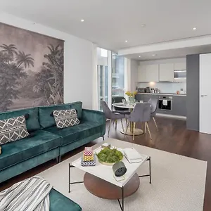 Luxurious Spacious 2bed Skyline River Views By Canary Wharf