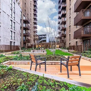 Air Airport 2 Bedroom *